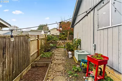 5441 S Mohawk Ct, Salem, OR 97306 - Photo 26