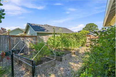 1653 SW Bonnie Jean Pl, McMinnville, OR 97128 - Photo 34