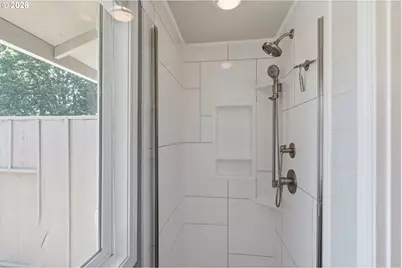11618 SE McGillivray Blvd, Vancouver, WA 98683 - Photo 12