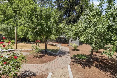 11618 SE McGillivray Blvd, Vancouver, WA 98683 - Photo 16