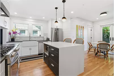1720 NE 25th Ave, Portland, OR 97212 - Photo 12