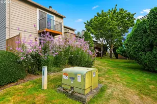 10900 SW 76th Pl, Portland, OR 97223 - Photo 28