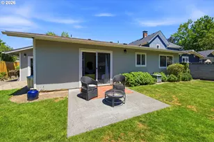 330 NW 12th St, McMinnville, OR 97128 - Photo 34