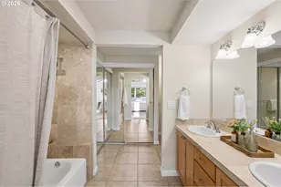 19142 Suncrest Dr, West Linn, OR 97068 - Photo 22