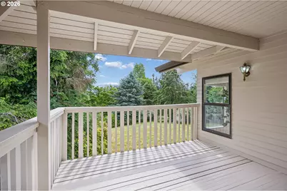 19142 Suncrest Dr, West Linn, OR 97068 - Photo 12