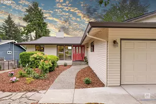 19142 Suncrest Dr, West Linn, OR 97068 - Photo 4