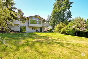 19142 Suncrest Dr, West Linn, OR 97068 - Photo 38