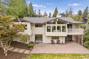 19142 Suncrest Dr, West Linn, OR 97068 - Photo 1