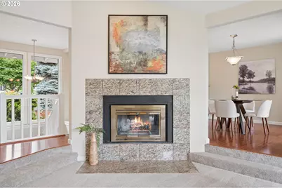 19142 Suncrest Dr, West Linn, OR 97068 - Photo 10