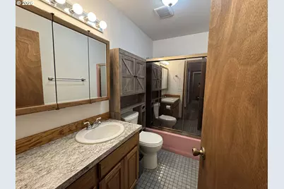 215 N Mill St, Goldendale, WA 98620 - Photo 30