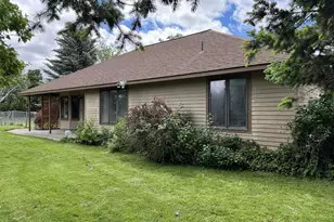 215 N Mill St, Goldendale, WA 98620 - Photo 6