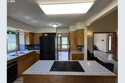 215 N Mill St, Goldendale, WA 98620 - Photo 14