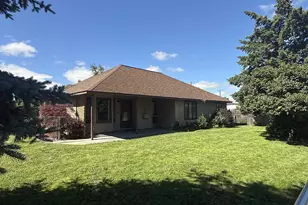 215 N Mill St, Goldendale, WA 98620 - Photo 2
