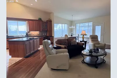 255 Astro Dr, Kelso, WA 98626 - Photo 24