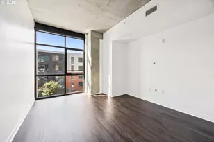 1830 NW Riverscape St, Portland, OR 97209 - Photo 26