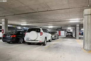 1830 NW Riverscape St, Portland, OR 97209 - Photo 36