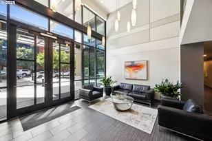 1830 NW Riverscape St, Portland, OR 97209 - Photo 6