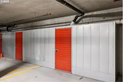 1830 NW Riverscape St #405, Portland, OR 97209 - Photo 36