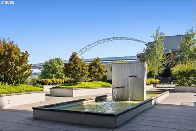 1830 NW Riverscape St #405, Portland, OR 97209 - Photo 38