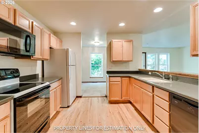 911 N 9th St, Cottage Grove, OR 97424 - Photo 12