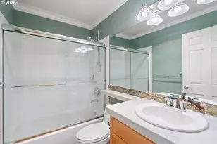 1728 SE Halyard Ln, Vancouver, WA 98661 - Photo 14