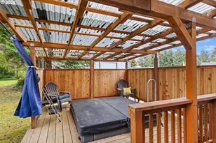 90842 Sanddollar Ln, Coos Bay, OR 97420 - Photo 10