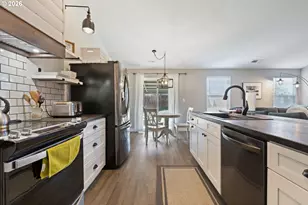 133 Silverado St, Roseburg, OR 97471 - Photo 18