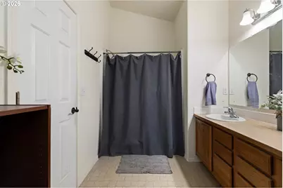 133 Silverado St, Roseburg, OR 97471 - Photo 30