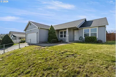 133 Silverado St, Roseburg, OR 97471 - Photo 4