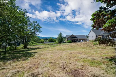 06100 N Hyland Ln, Lowell, OR 97452 - Photo 4