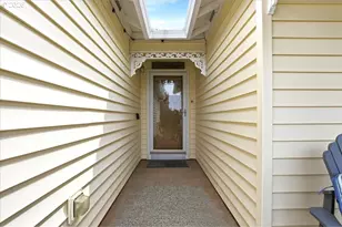 504 N Lark Dr, Ridgefield, WA 98642 - Photo 6