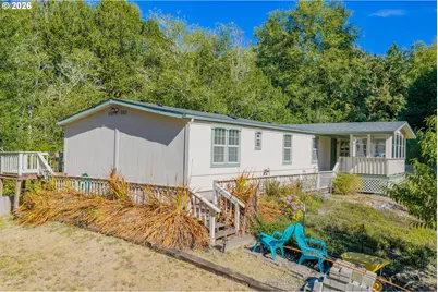 56788 Cougar Rd, Coquille, OR 97423 - Photo 2