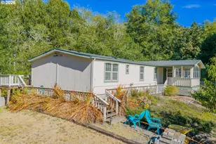 56788 Cougar Rd, Coquille, OR 97423 - Photo 2