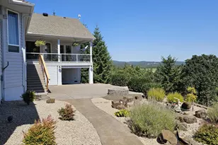 1920 Cochrane Ln, Dallas, OR 97338 - Photo 26