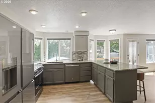 11348 SW 105th Pl, Portland, OR 97223 - Photo 6