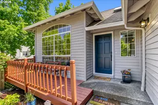 11348 SW 105th Pl, Portland, OR 97223 - Photo 2