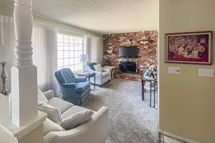 508 Cattle Dr, Roseburg, OR 97470 - Photo 2