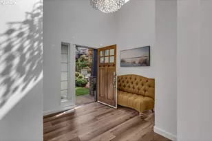 8445 SW 195th Pl, Beaverton, OR 97007 - Photo 10