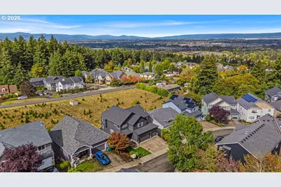 8445 SW 195th Pl, Beaverton, OR 97007 - Photo 44