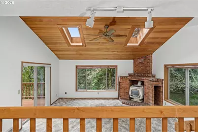 6683 Indian Springs Rd NE, Scotts Mills, OR 97375 - Photo 12