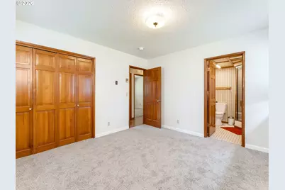 515 SW Brockwood Ave, McMinnville, OR 97128 - Photo 34