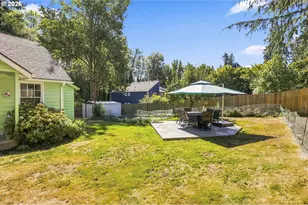 2320 SW Dolph Ct, Portland, OR 97219 - Photo 18