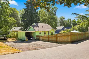 2320 SW Dolph Ct, Portland, OR 97219 - Photo 24