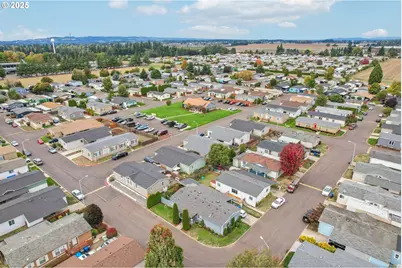 5266 Crystal St NE #233, Salem, OR 97305 - Photo 40