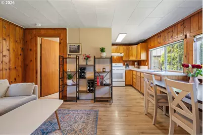 5628 SE Rural St, Portland, OR 97206 - Photo 8
