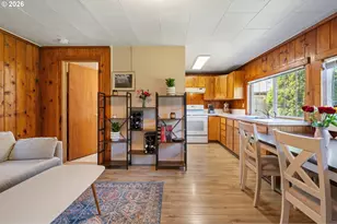5628 SE Rural St, Portland, OR 97206 - Photo 8