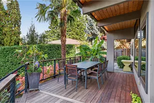 6736 SW Hamilton Ct, Portland, OR 97225 - Photo 40