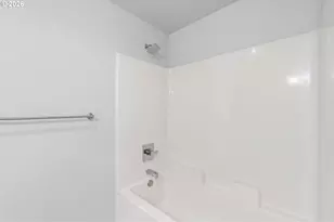 703 NW 117th St, Vancouver, WA 98685 - Photo 28