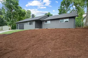 703 NW 117th St, Vancouver, WA 98685 - Photo 8