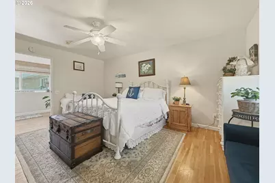 1099 Parkview Dr, Brookings, OR 97415 - Photo 36